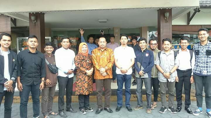 Kunjungan Komisi B DPRD Kuansing ke asrama mahasiswa di Jogja.