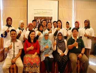 Sebanyak 11 guru asal 2 Kabupaten di Riau lulus sebagai penerima Beasiswa Guru Tanoto Foundation 2016.