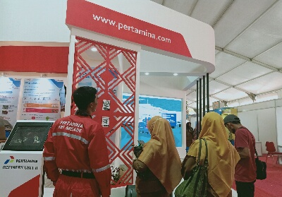 Booth Pertamina RU II Dumai pada ajang Dumai Expo 2019 berhasil menyedot perhatian masyarakat.