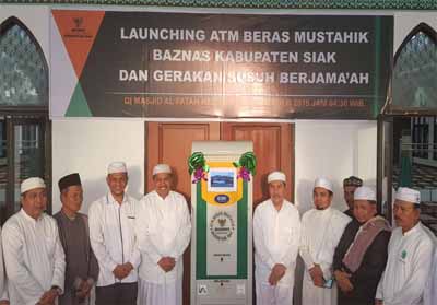 ATM beras ini bertujuan untuk meringankan beban fakir miskin di Siak.