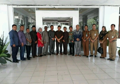 Komisi C DPRD Kuansing Kunker ke DPRD Kabupaten Tebo Jambi.