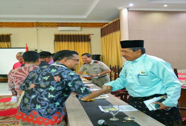Bupati Siak Alfedri menghadiri Konsultasi Publik Rancangan Peraturan Daerah Rencana Tata Ruang Wilayah (RTRW) Kabupaten Siak.