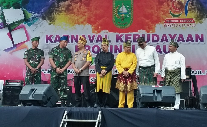 Pawai Karnaval Budaya dalam rangka memperingati hari Sumpah Pemuda yang ke-91, Sabtu (19/10/2019) di Jalan Gajah Mada Pekanbaru.