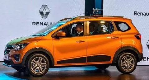 Peresmian global Renault Triber di New Delhi.