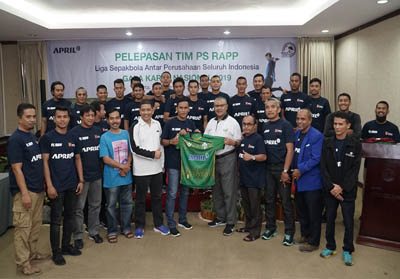  Tim sepak bola PT RAPP atau yg dikenal PS RAPP untuk berlaga di Kejuaraan Nasional Piala Galakarya 2019 yang akan dilaksanakan di Jakarta. Acara pelepasan berlangsung di Hotel Unigraha, Pangkalan Kerinci, Pelalawan, Senin (23/9/2019).