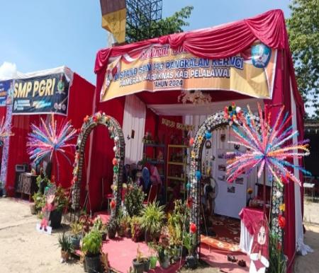 Pameran Pendidikan tingkat Kecamatan Pangkalan Kerinci, Pelalawan (foto/Andi)