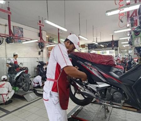 Ilustrasi promo servis motor periode Mei hingga Juni 2024 di PT CDN Main Dealer sepeda motor Honda wilayah Riau (foto/ist)