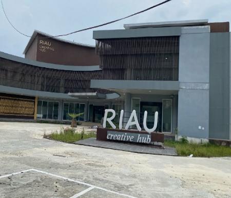 Riau Creative Hub di Jalan Arifin Ahmad Pekanbaru segera diresmikan.(foto: sri/halloriau.com)