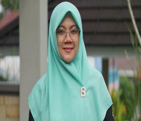 Dr Afni Zulkifli.(foto: tribunpekanbaru.com)