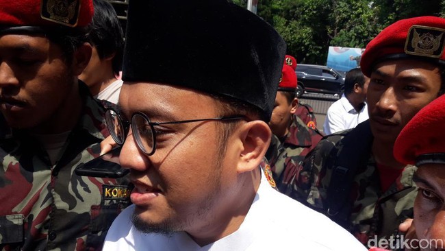Mantan Ketua Umum Pemuda Muhammadiyah Dahnil Anzar Simanjuntak di Polda Metro Jaya. Foto : Detik