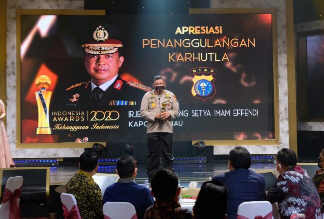 Wakapolda Riau, Brigjen Pol Drs Tabana Bangun MSI hadir di Jakarta menerima penghargaan.