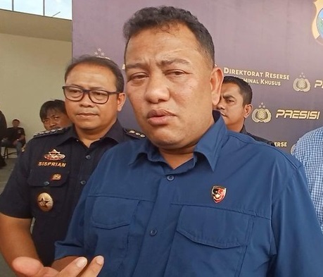 Dirreskrimsus Polda Riau, Kombes Nasriadi
