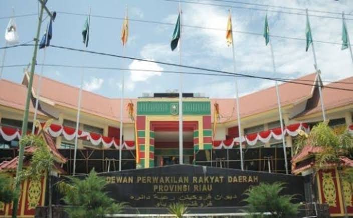 Gedung DPRD Riau.(foto: int)