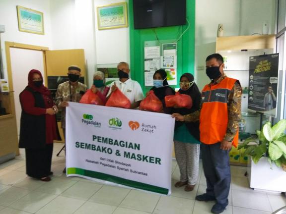 Rumah Zakat menyalurkan Sembako dan Masker dari Pegadaian Syariah Subrantas