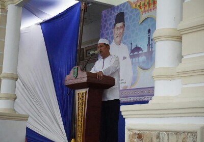 Wakil Bupati Inhil H Syamsuddin Uti saat memyampaikan sambutan.