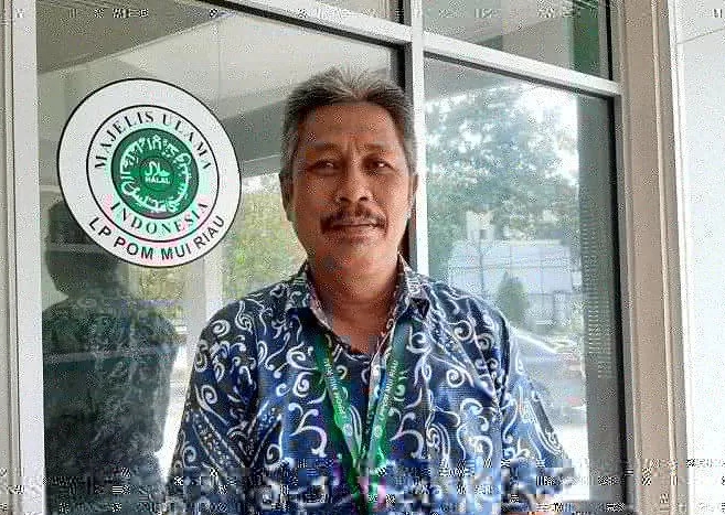 Humas dan Auditor LPPOM MUI Riau Khafzan.