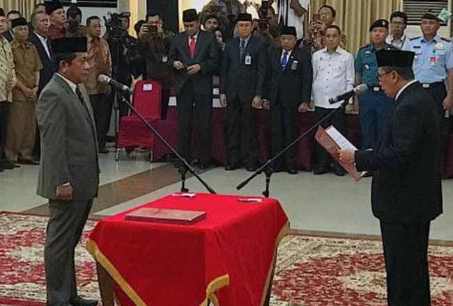 Pelantikan Yan Prana Jaya Indra Rasyid sebagai Sekretaris Daerah (Sekda) Provinsi Riau definitif pada Jumat (22/11/2019)
