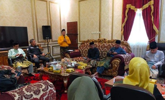 Bakal calon Walikota Pekanbaru, Rahmansyah minta petuah ke LAM (foto/ist)