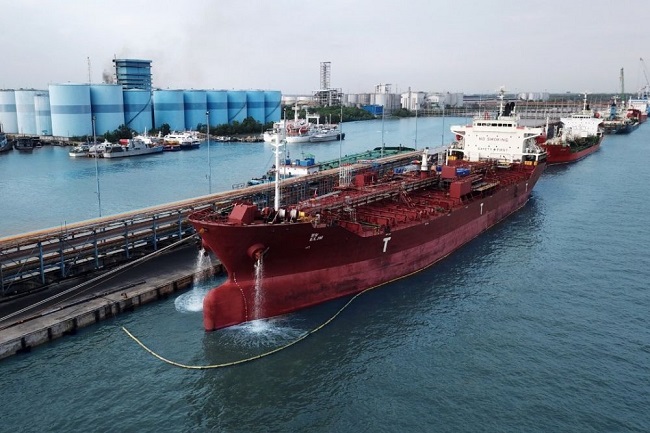 Ilustrasi : Pelabuhan ekspor CPO Pelindo Dumai, Riau. 