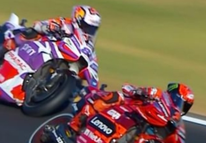 Vinales muncul sebagai yang tercepat di akhir sesi (foto/MotoGP)