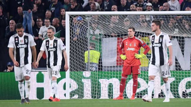 Juventus tersingkir dari ajang Liga Champions. (REUTERS/Alberto Lingria)