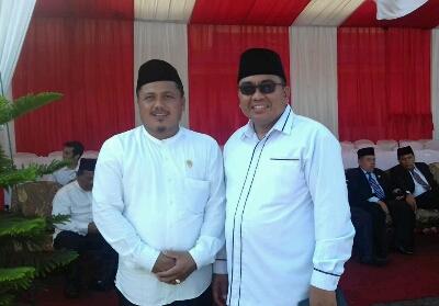 Kasi Pembinaan Haji dan Umroh Kanwil Kemenag Riau H Abdul Wahid (kanan).