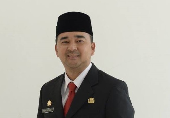 Kepala Dispora Riau Boby Rachmat