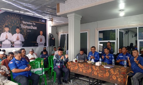 Kegiatan konsolidasi dan silaturahmi Bacaleg DPRD Pekanbaru dari Partai Demokrat, Andrison.(foto: mimi/halloriau.com)