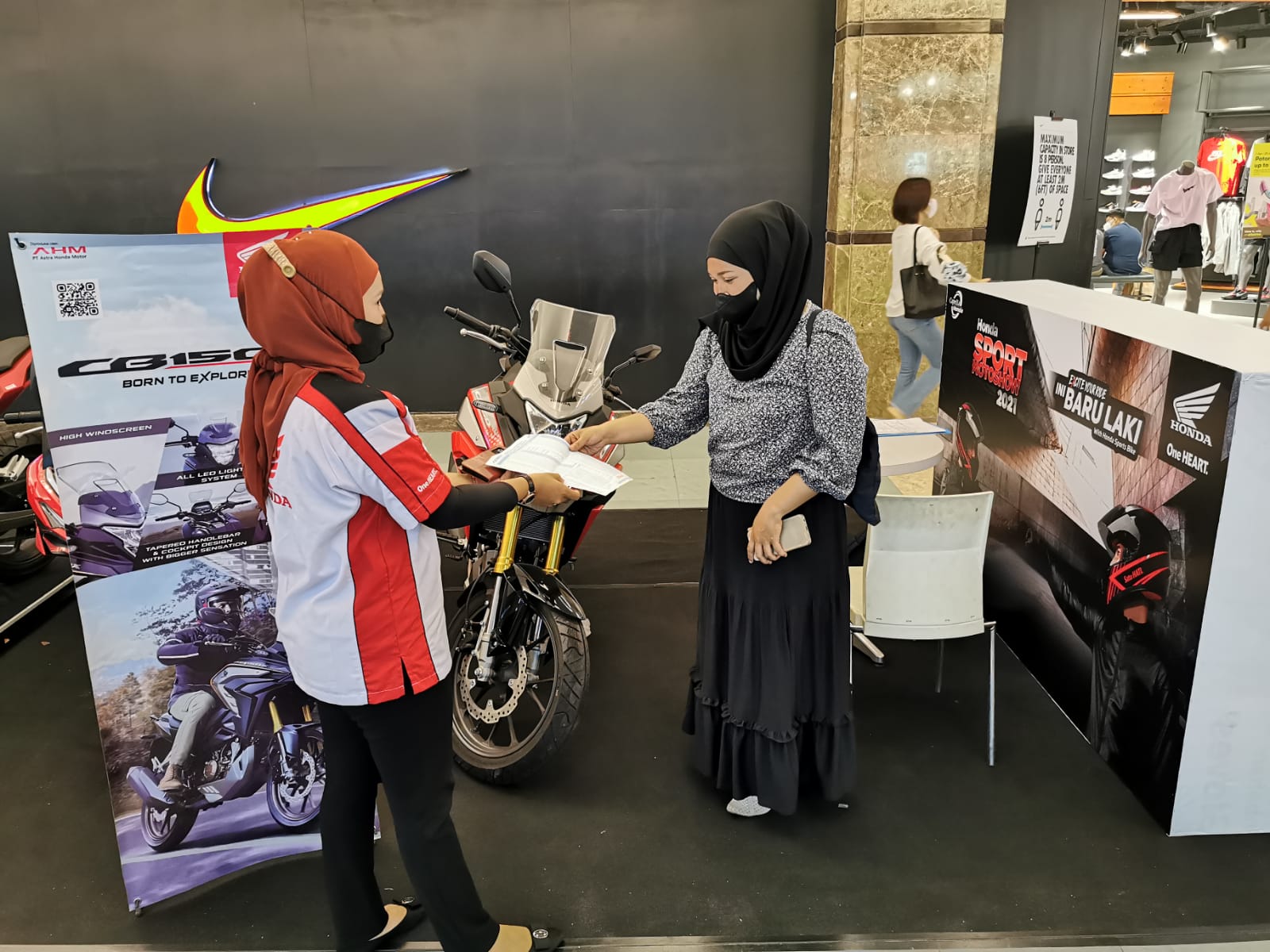 Main Dealer Honda selenggarakan Honda Sport Motoshow 2022. 