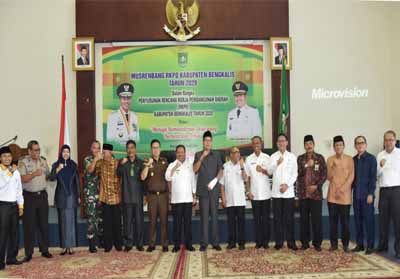 Foto bersama usai pembukaan Musrenbang RKPD Kabupaten Bengkalis  Tahun 2020.