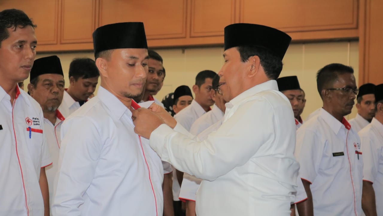 Pelantikan Pengurus Palang Merah Indonesia Indonesia (PMI) Kecamatan se - Kabupaten Rohul masa bhakti 2018-2023, di Convention Hall Islamic Center Rohul, Selasa (31/12/2019) sore. 