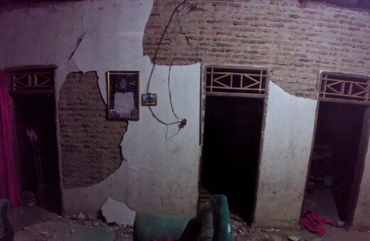 Rumah warga di Pandeglang yang mengalami kerusakan akibat gempa 6,9 Magnitudo.