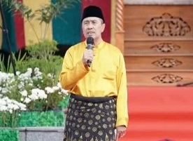 Gubernur Riau H Syamsuar 