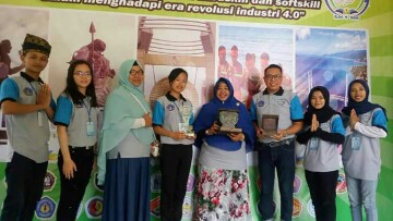 Busniness Administration Contest ke-5 di Politeknik Negeri Ambon, Yopita berhasil meraih juara II