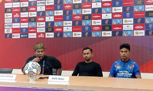 Coach M Yusup Prasetyo resmi mundur dari PSPS Riau.(foto: rahmat/halloriau.com)