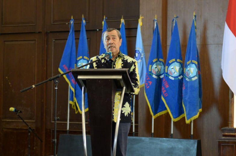 Gubernur Syamsuar membahas investasi di Riau (foto/int)