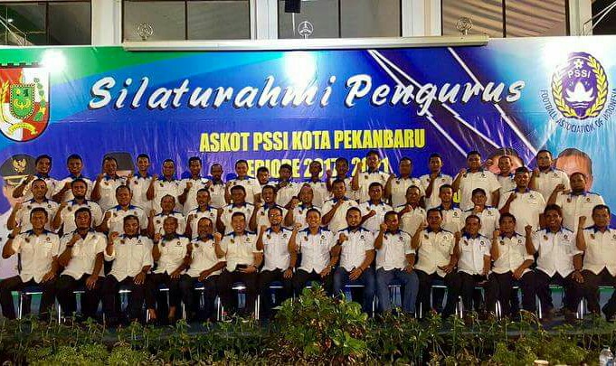 Pengurus Askot Persatuan Sepakbola Seluruh Indonesia (PSSI) Pekanbaru periode 2017-2021.