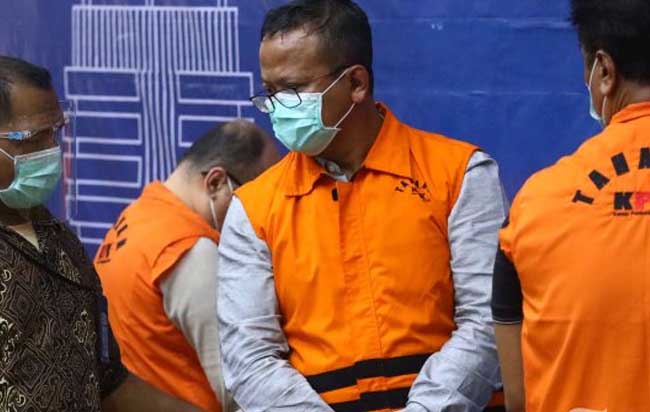 Edhy Prabowo ditangkap pada Rabu dini hari, 25 November 2020.