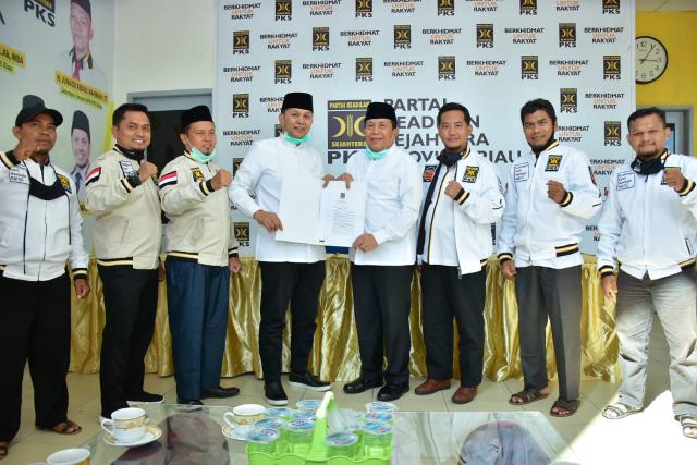 Pasangan calon bupati Wakil Bupati, Sukiman- Indra Gunawan, resmi dapat dukungan PKS maju di Pilkada Rohul Desember 2020 mendatang.