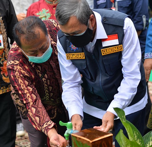 Gubernur Riau (Gubri) dan Wakil Gubri terpilih, Syamsuar dan Edi Natar Nasution