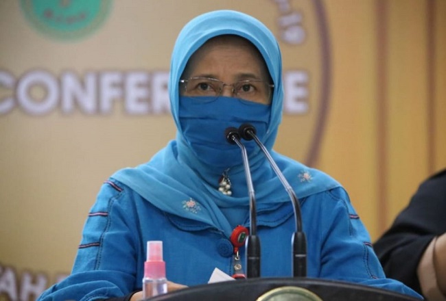 Kadiskes Riau, Mimi Yuliani Nazir