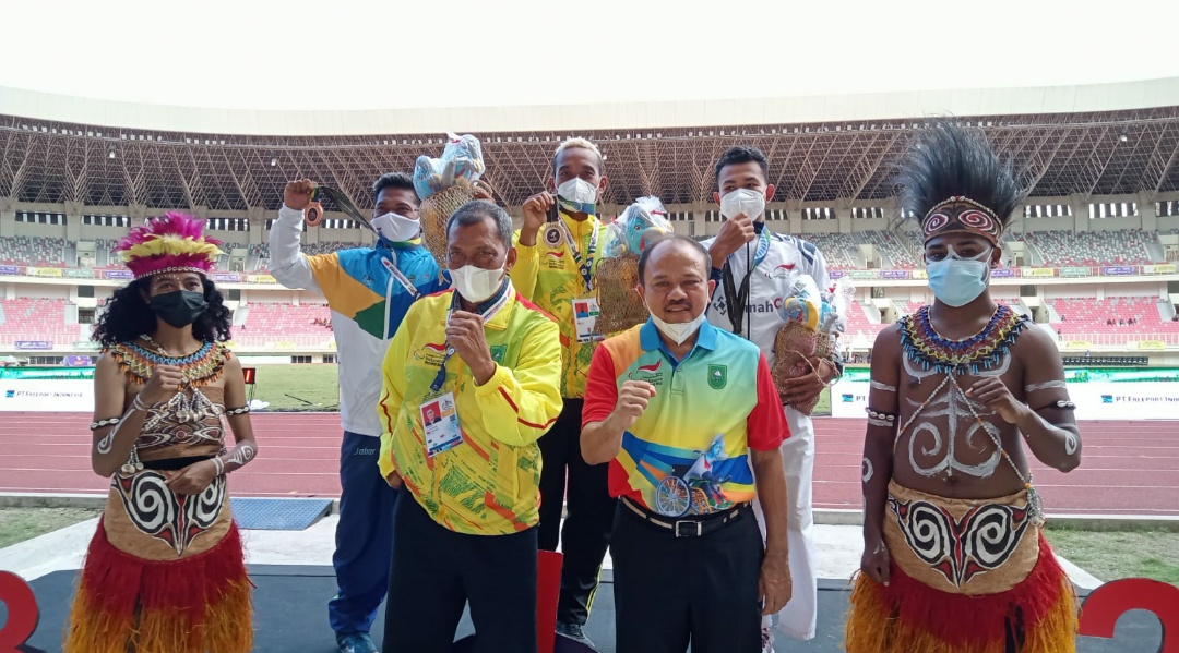 Medali emas diraih oleh Nasib, atlet NPC Riau.