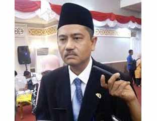 Sekretaris Daerah Provinsi Riau Ahmad Hijazi.