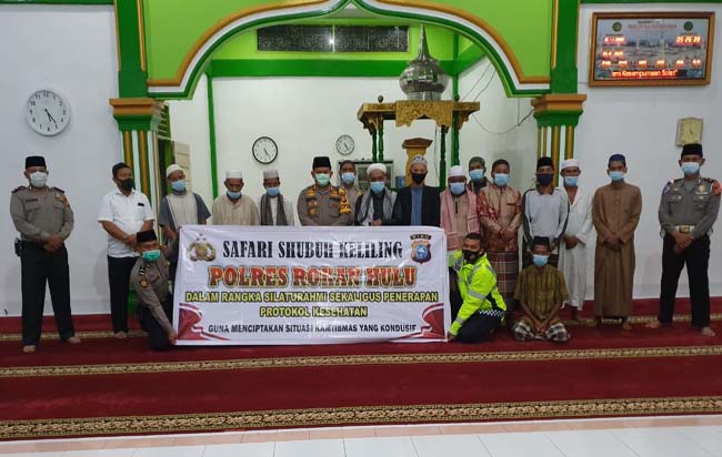 Kapolres Rohul bersama perwira menengah, gelar Suling di Masjid Baiturahmah, Kecamatan Rambah.
