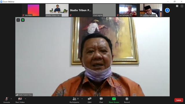 Kepala Dinas Tenaga Kerja dan Transmigrasi Provinsi Riau Jonli 