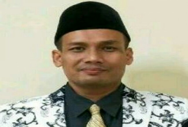 Ketua PGRI Riau, M Syafii
