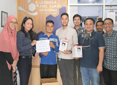 Ikatan Alumni Institut Teknologi Bandung (IA-ITB) Komisariat Chevron,  PT Chevron Pasific Indonesia, SKK Migas, dan alumni ITB lainnya serahkan bantuan kepada green shelters LAZNas Chevron  