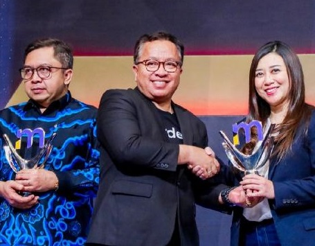 BRI berhasil mendapatkan penghargaan Merdeka Award 2024 untuk Kategori CSR Untuk Negeri yang diselenggarakan di Jakarta, pada Kamis, 19 September 2024.