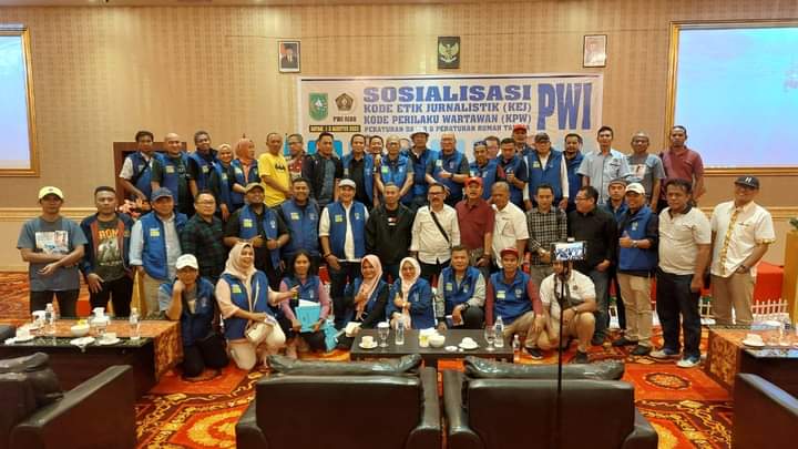 Kegiatan Sosialisasi KEJ yang digagas PWI Riau di Hotel Batam City, Kepri.(foto: istimewa)