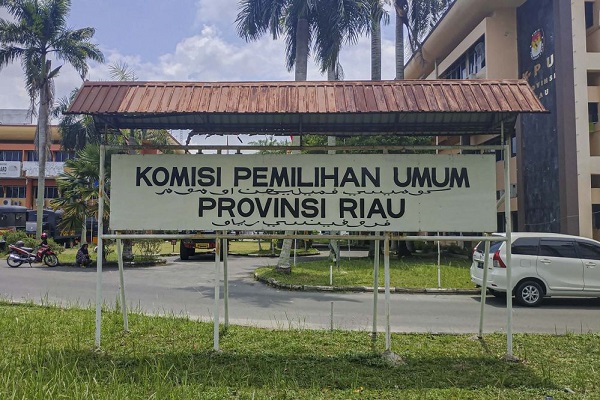 Gedung Komisi Pemilihan Umum (KPU) Provinsi Riau